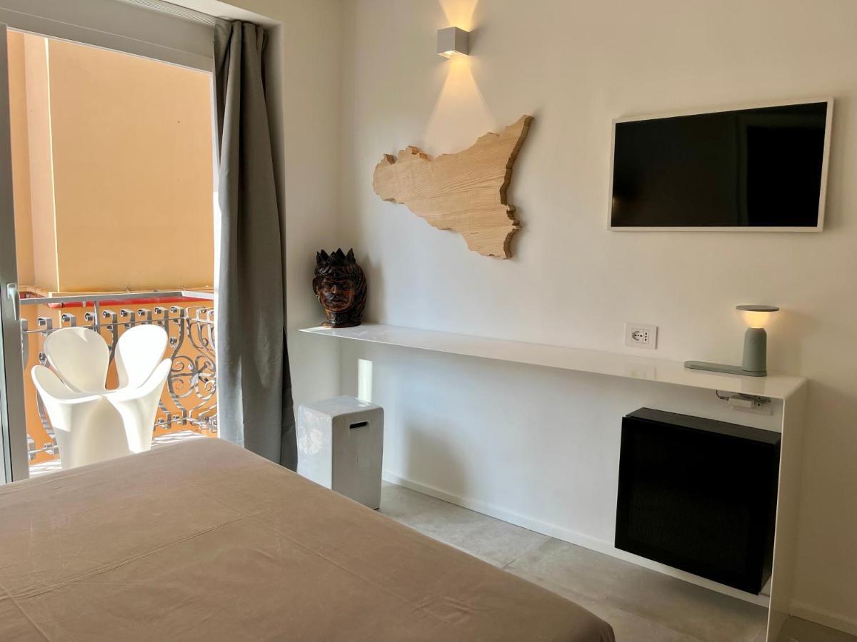 Don Diego Luxury Rooms Taormina Exterior photo